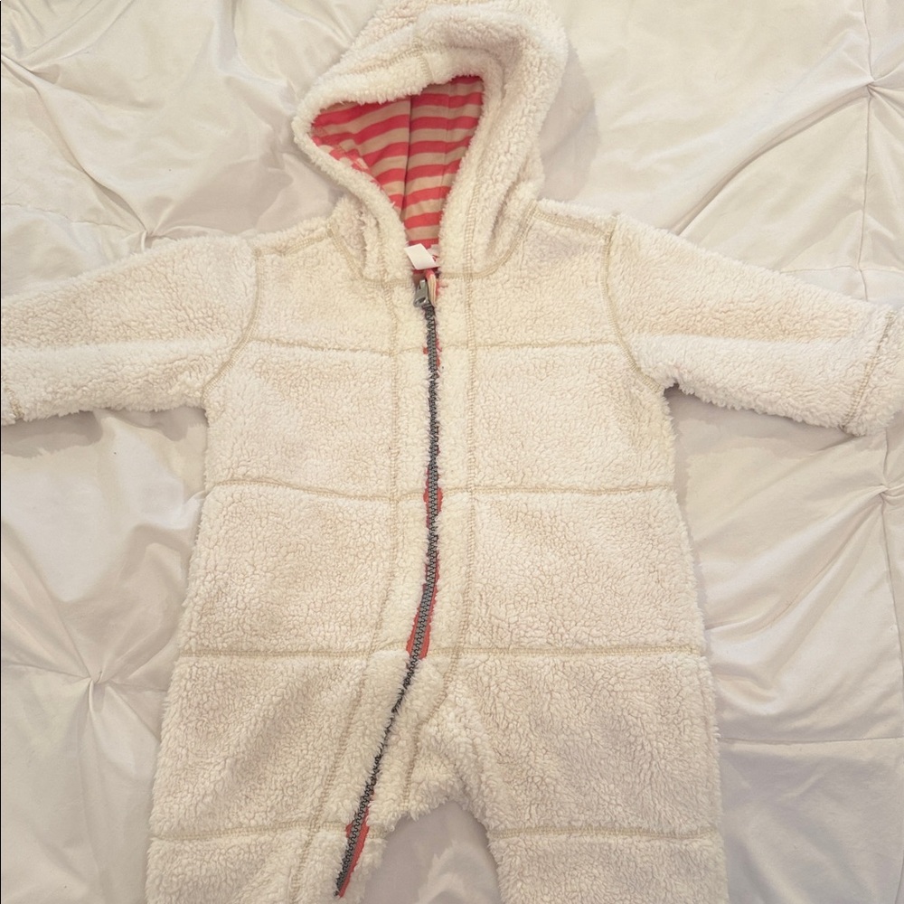 NWT Hanna Andersson Cream Sherpa Hooded Baby One-Piece with Pink Stripe Lining